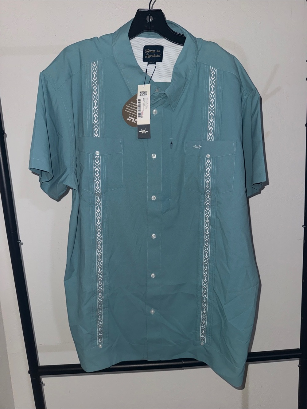Texas Standard - Costal Blue Short-Sleeve Embroidered Guayabera Libra
